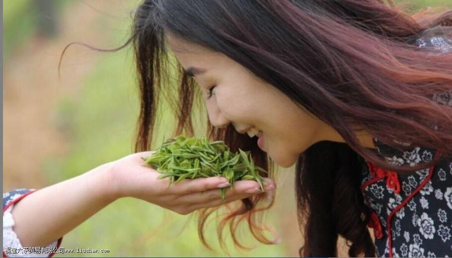 ������ص�