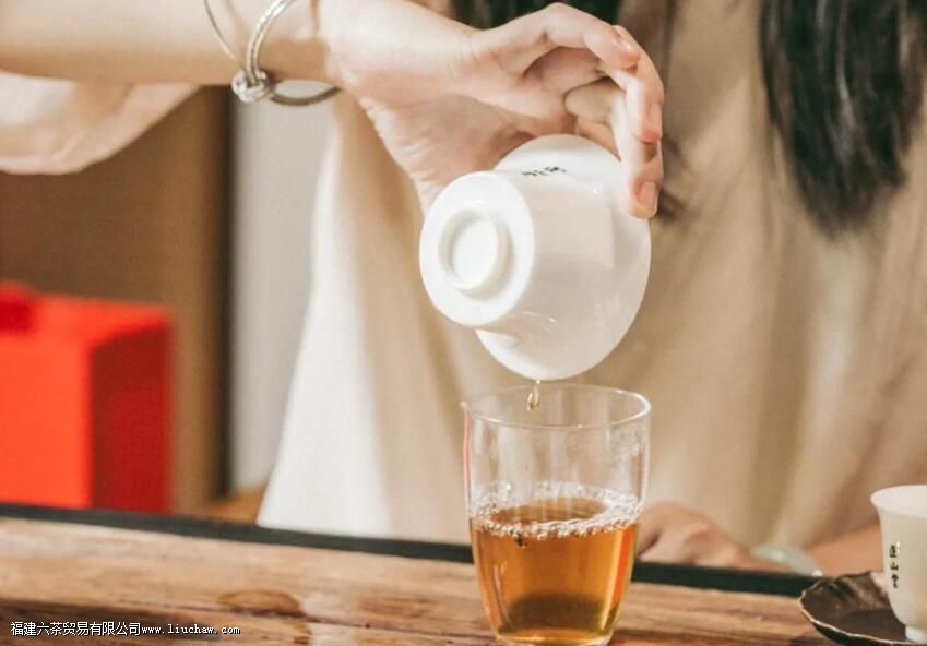 对于茶叶的一些基本知识,很多人都被流言误导了 对于茶叶的一些基本知识,很多人都被流言误导了