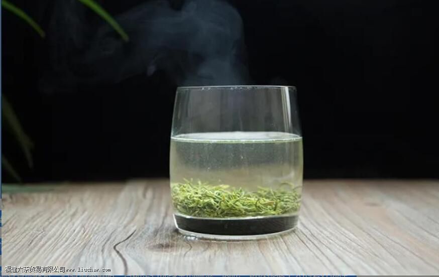 ��ʩ��¶������ë�������