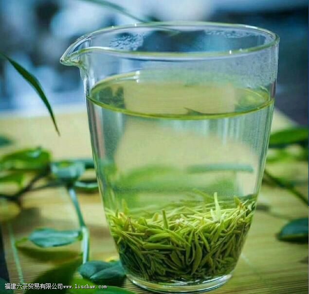 ��ʩ��¶������ë�������