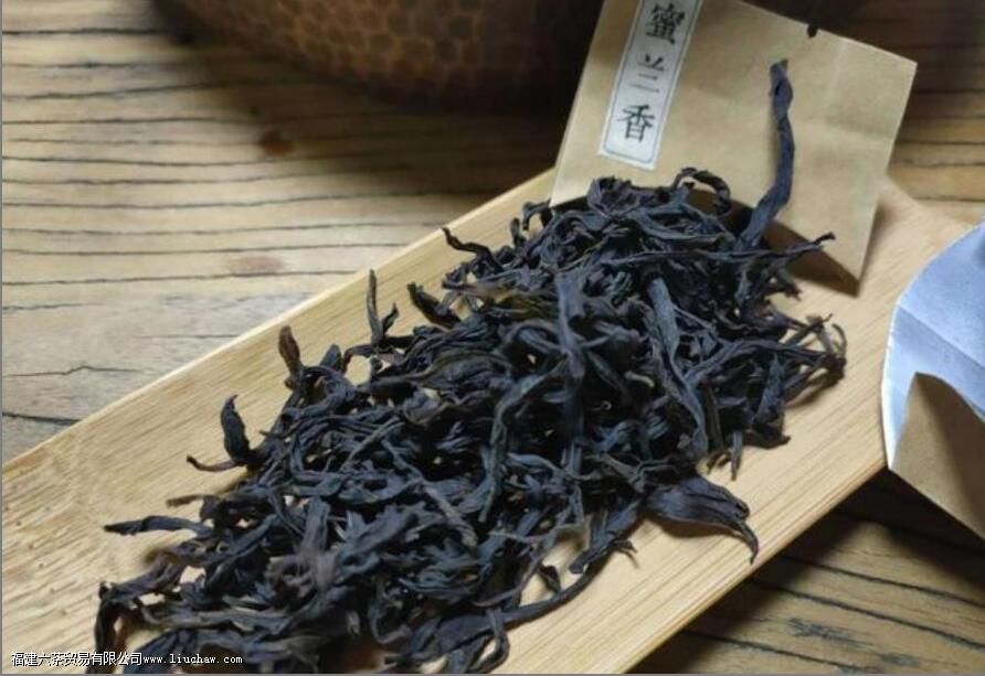 凤凰单丛蜜兰香和鸭屎香的区别 凤凰单丛蜜兰香和鸭屎香的区别