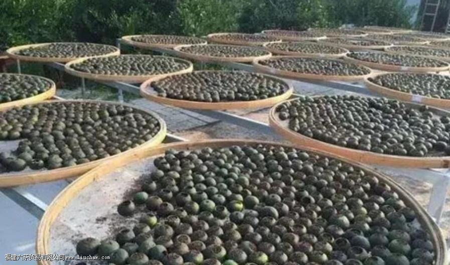 按照110毫升的标准盖碗而言,泡白茶,投茶5克; 泡红茶,投茶5克; 泡岩茶,投茶8克; 泡生普,投 按照110毫升的标准盖碗而言,泡白茶,投茶5克; 泡红茶,投茶5克; 泡岩茶,投茶8克; 泡生普,投