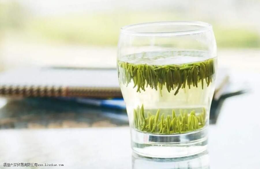 ���ݶ�����Щ��Ҷ ����ʮ������һ��