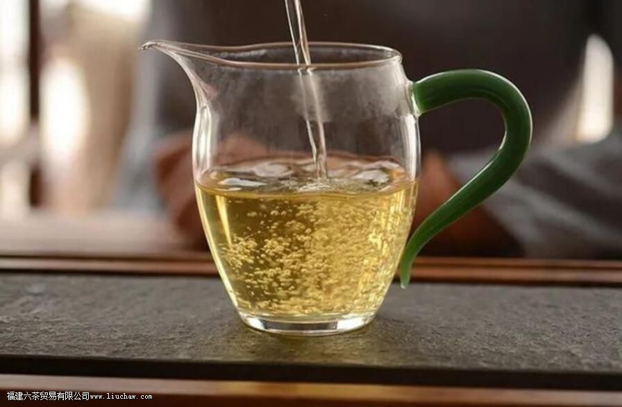 贺开古树茶的口感特点 贺开古树茶的口感特点