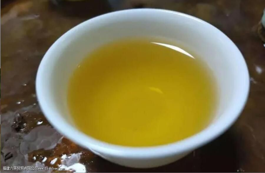 蜜兰香和鸭屎香的区别 蜜兰香和鸭屎香的区别