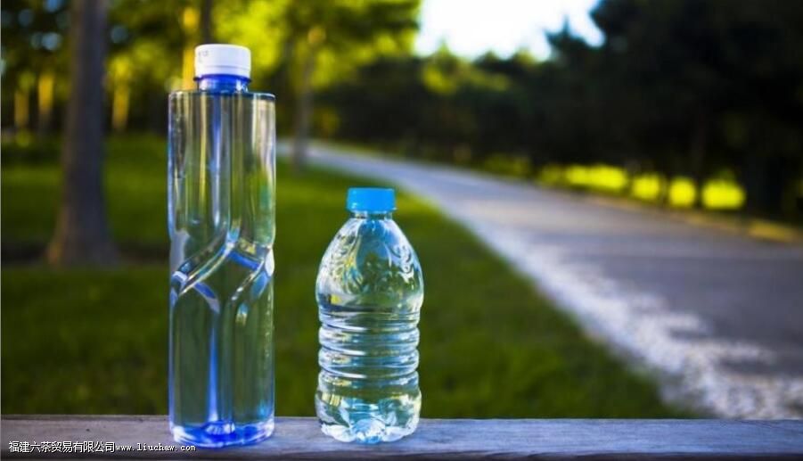 泡茶用纯净水还是矿泉水好,很多人都错了 泡茶用纯净水还是矿泉水好,很多人都错了