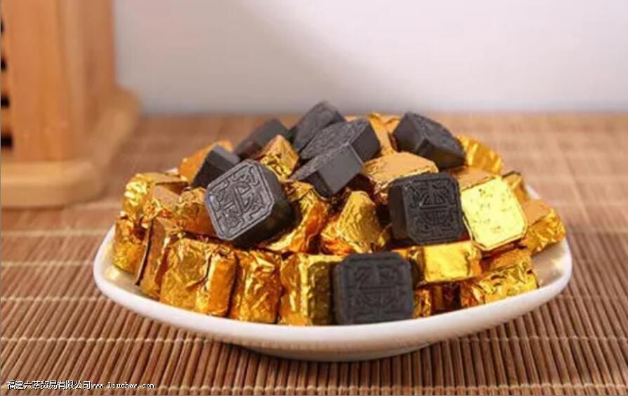 �ն��谴�����̬����Ϊ��Щ��