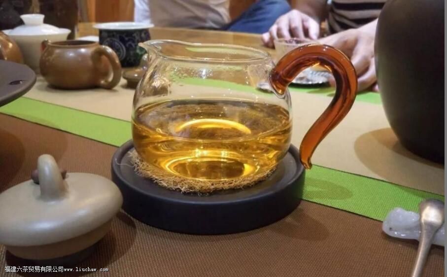 �ն�̨�ز�͹����������