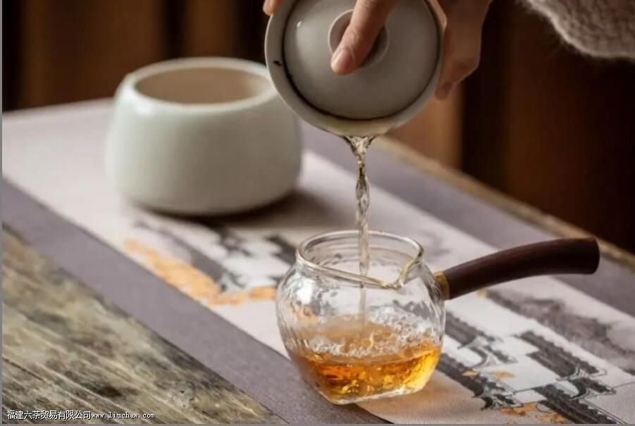 �������¶���