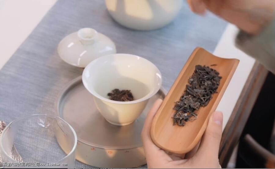 调味茶和茶有什么区别 调味茶和茶有什么区别
