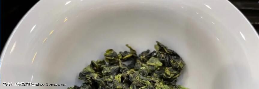 铁观音浓香型和清香型有什么区别 铁观音浓香型和清香型有什么区别