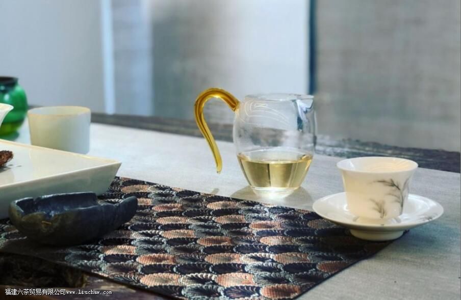 �����ʲô��Ůʿ