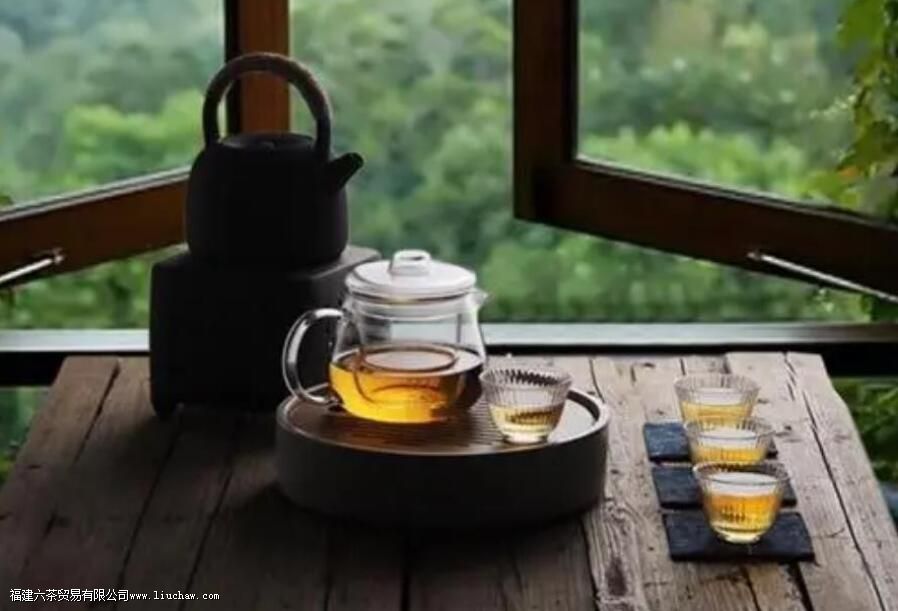 阴天和晴天哪个适合喝茶 阴天和晴天哪个适合喝茶