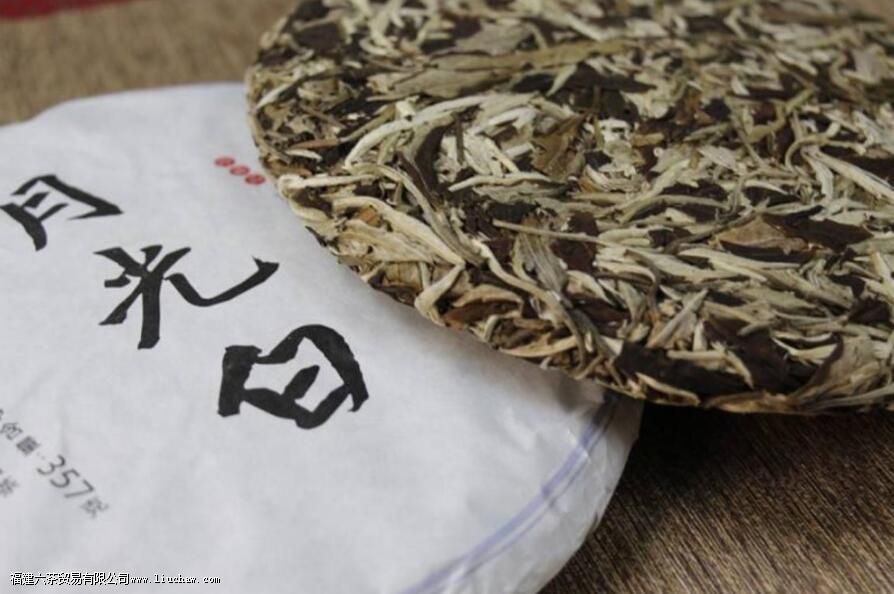 ���ϰײ�͸����ײ���ʲô����