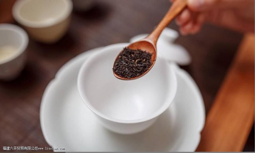 100����ˮ����ٿ˲�Ҷ