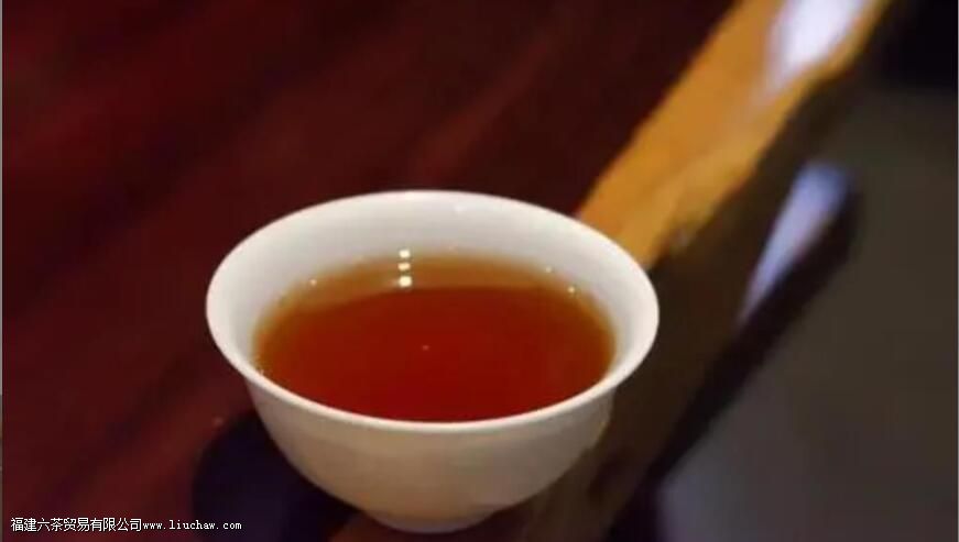 100����ˮ����ٿ˲�Ҷ