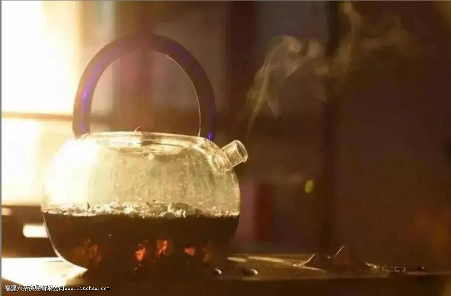 �ײ���Ҫ����Ϊ��