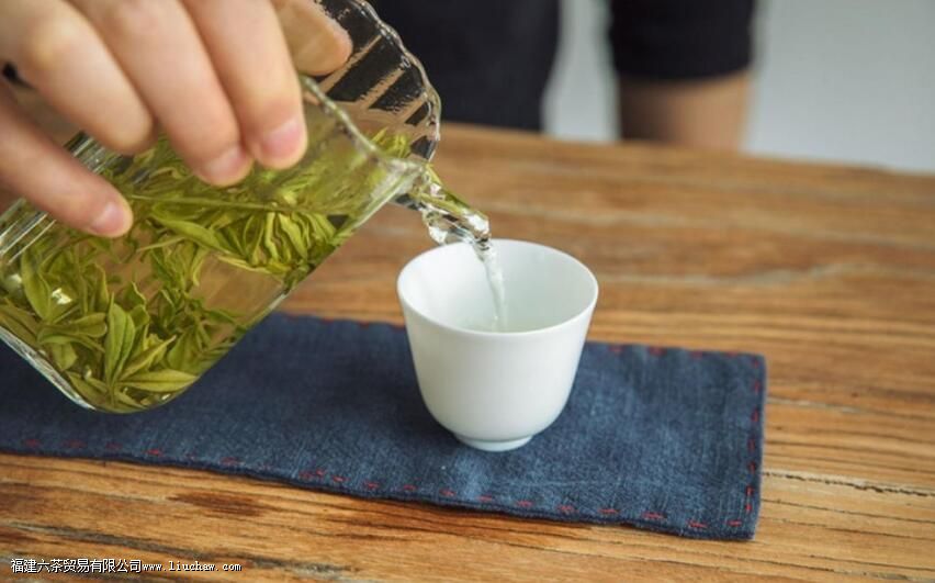 办公室泡茶步骤详细图解 办公室泡茶步骤详细图解