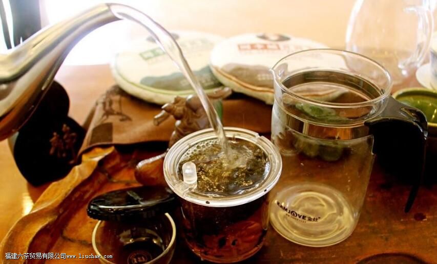 �칫���ն���ĳ��ݷ���