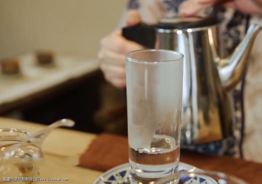 碧螺春冲泡方法步骤 碧螺春冲泡方法步骤