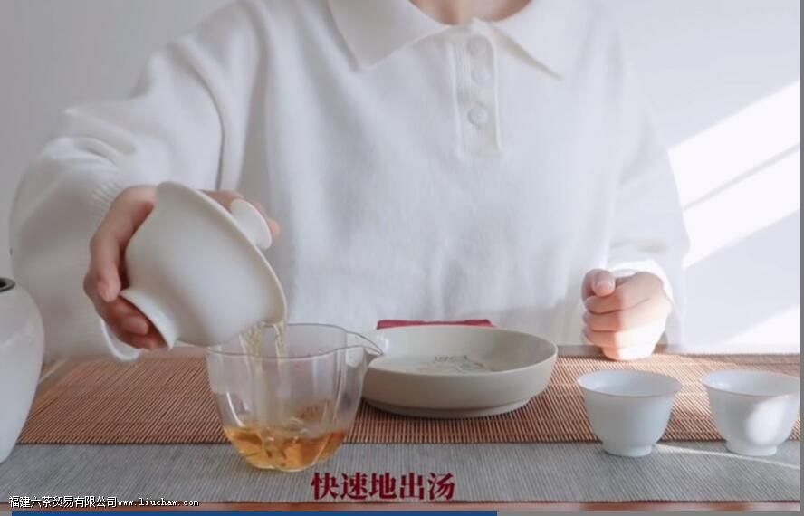 滇红茶的泡法 滇红茶的泡法