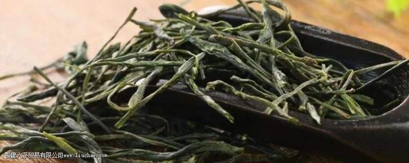 ��ʩ��¶�����