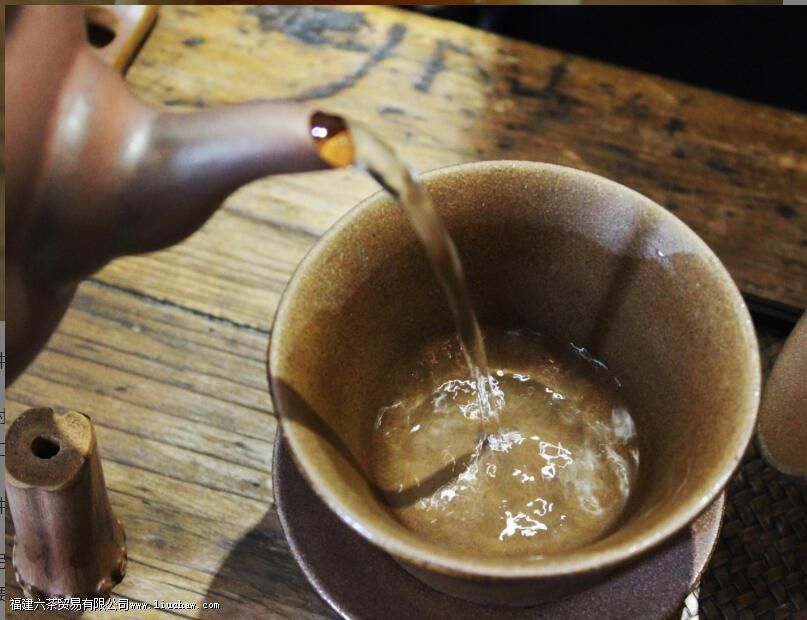 茯茶的冲泡方法 茯茶的冲泡方法