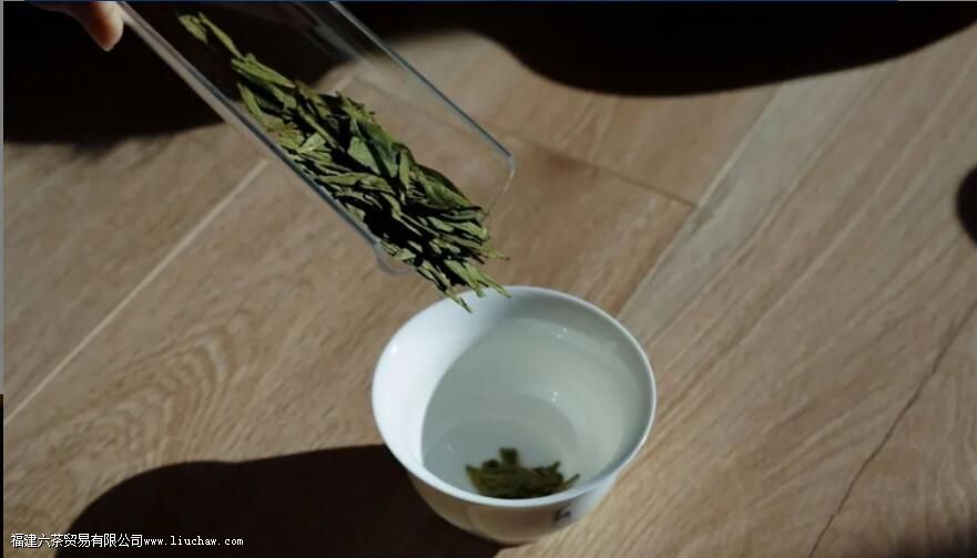 盖碗泡绿茶可以泡几次 盖碗泡绿茶可以泡几次