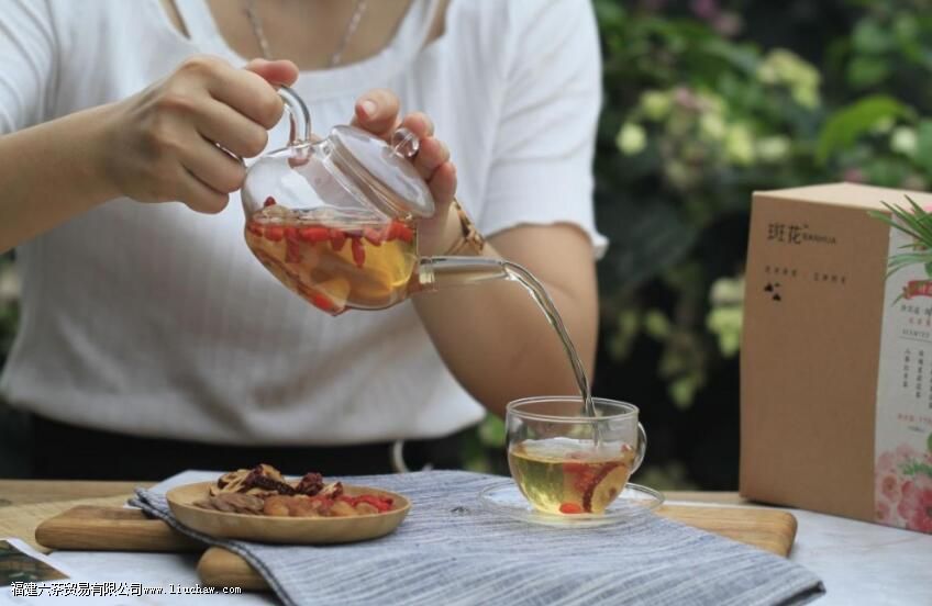桂圆红枣枸杞茶怎么泡好喝 桂圆红枣枸杞茶怎么泡好喝