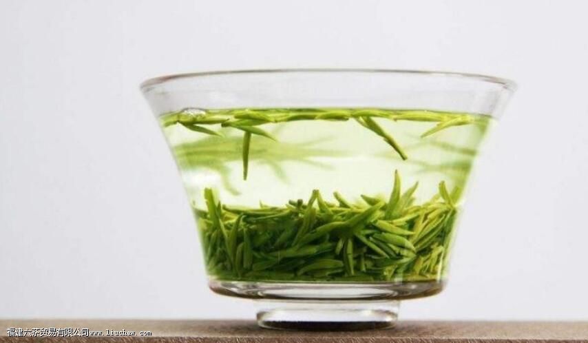 ���κ��̲���һ����ˮ����