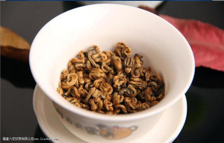 ���ݵ���ĳ��ݷ���