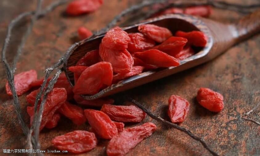 男人怎么喝枸杞茶 男人怎么喝枸杞茶