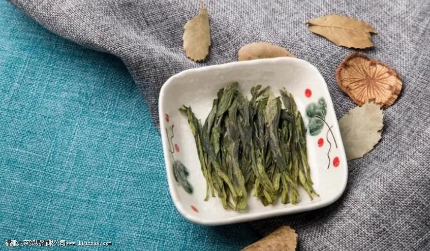 �ݲ��ɬ�Ѻȣ�ѧ���⼸�У���һ���úȵĲ費��