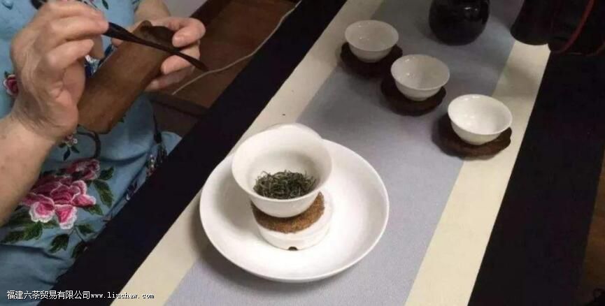 泡黄茶要不要摇香 泡黄茶要不要摇香