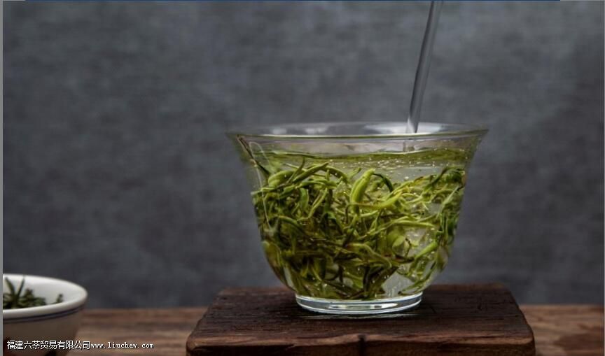 ����ǰ���ˮ�¶�������