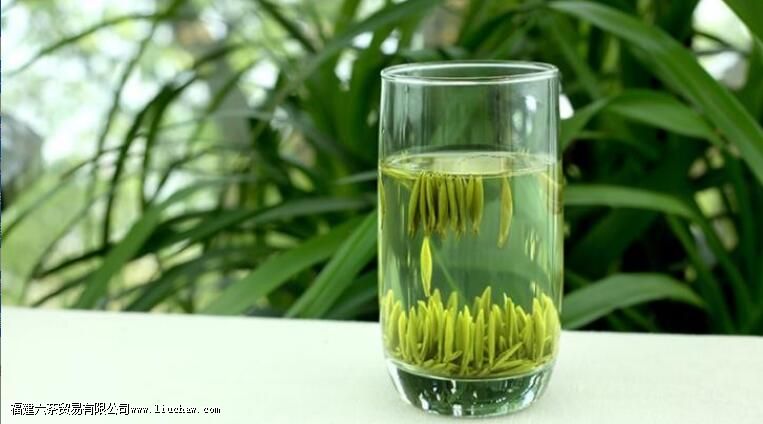 ����ǰ���ˮ�¶�������