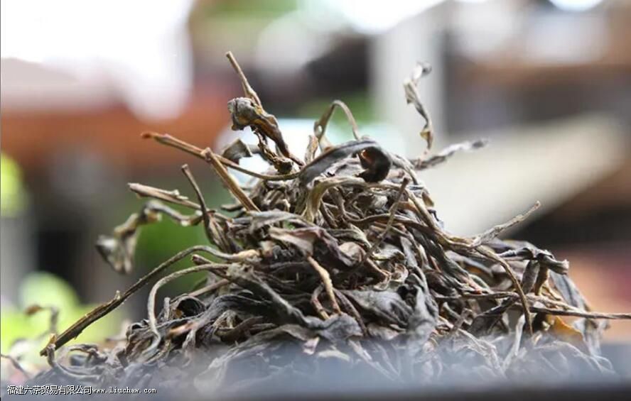 �ն���ĳ���ˮ��Ϊ100�� ��Ҳ���ؾ���