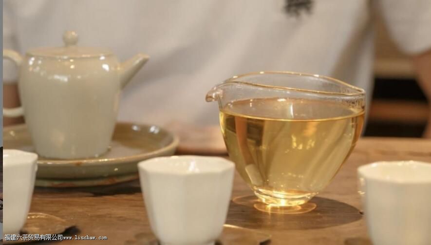 �ն�����Ͷ�����Ƕ���