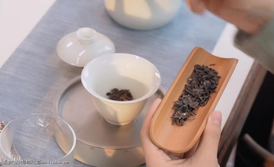 ���ն������ȷ�ȷ��Լ����ݲ���