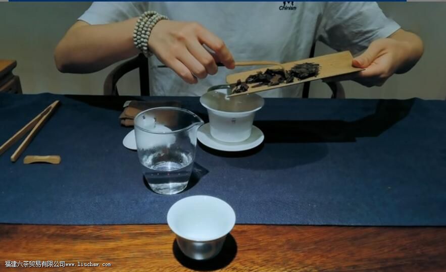 ��ü��ĳ��ݷ����벽��