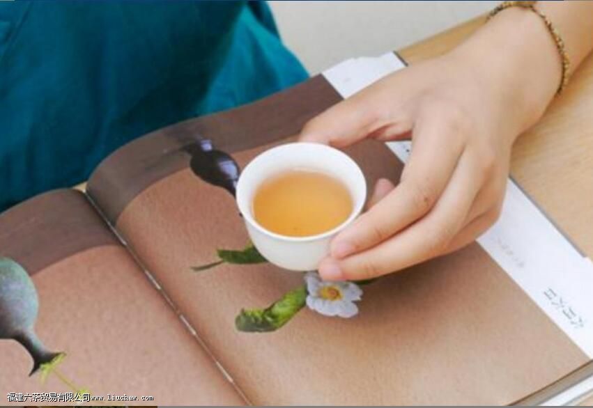 乌龙茶和红茶能一起泡吗 乌龙茶和红茶能一起泡吗