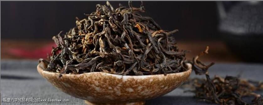 野生茶用多少度的水泡 野生茶用多少度的水泡