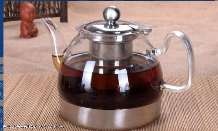 一个人喝茶用盖碗还是茶壶 一个人喝茶用盖碗还是茶壶