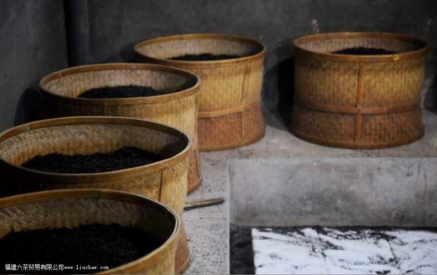 ��ɽС�ֵĲ�ˮ�����Ƕ���