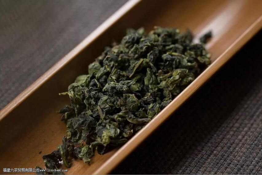 �������б���������