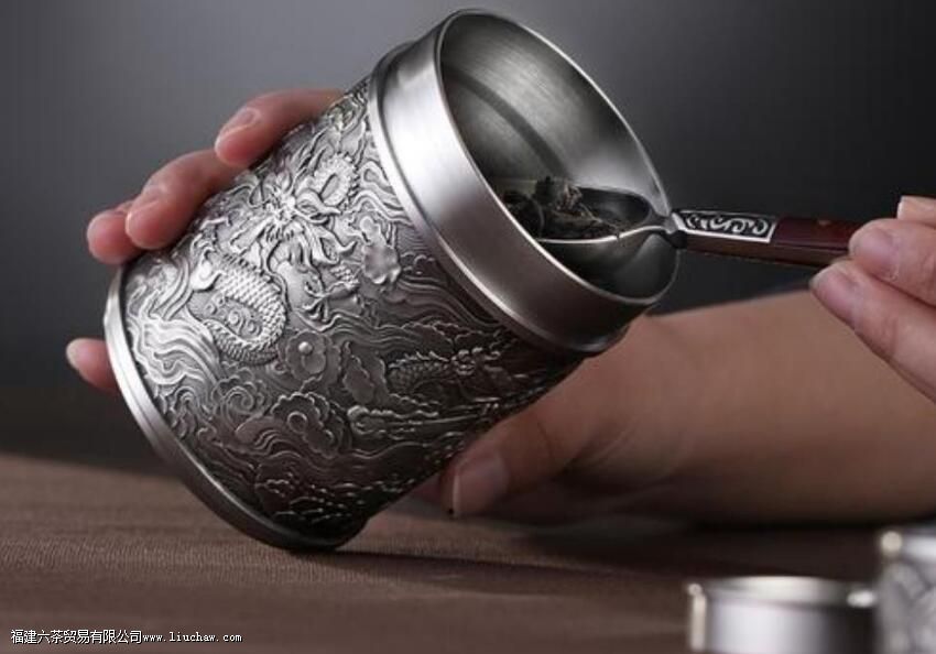 �����ʺ�װʲô��Ҷ