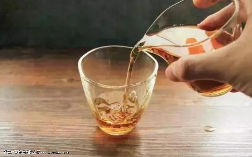 �����ݲ�Ҷ�ĸ�����