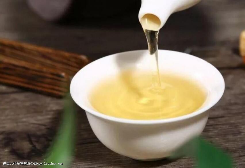 喝完酒喝茶水解酒吗 喝完酒喝茶水解酒吗