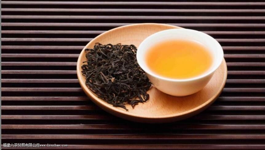 没吃饭可以喝乌龙茶 没吃饭可以喝乌龙茶