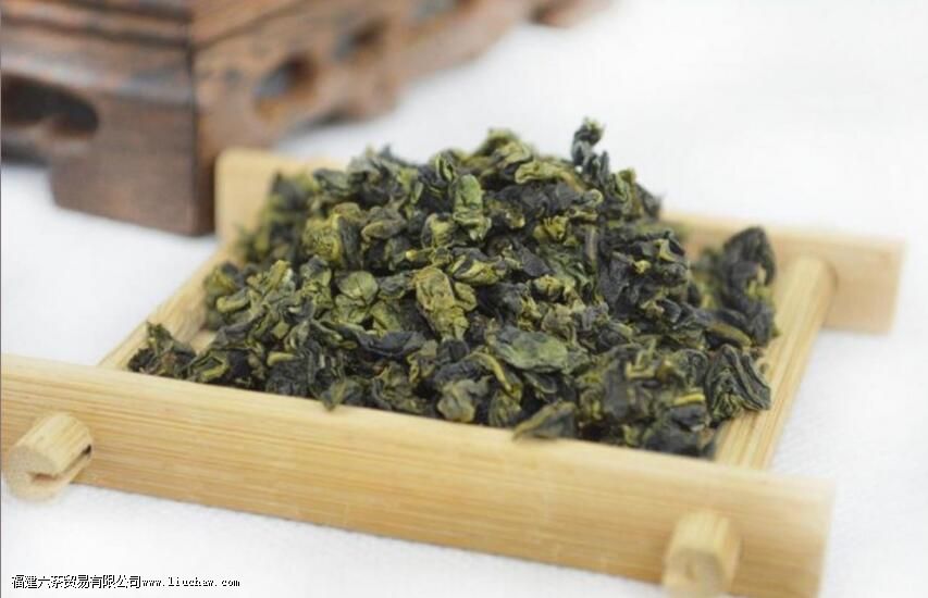 没吃饭可以喝乌龙茶 没吃饭可以喝乌龙茶